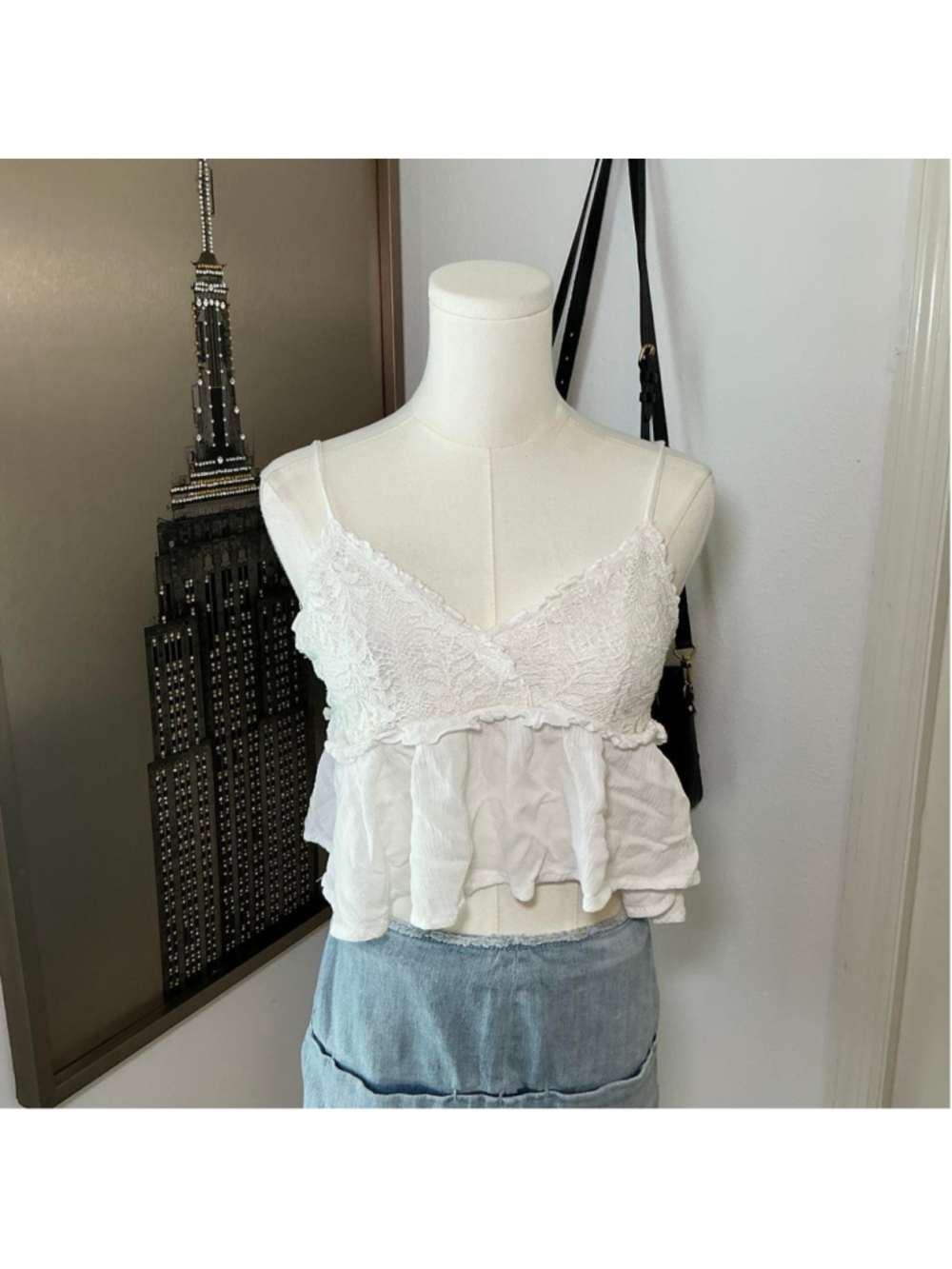 Ocean Drive White Lace Babydoll Ruffle Cami Crop Top Size Large